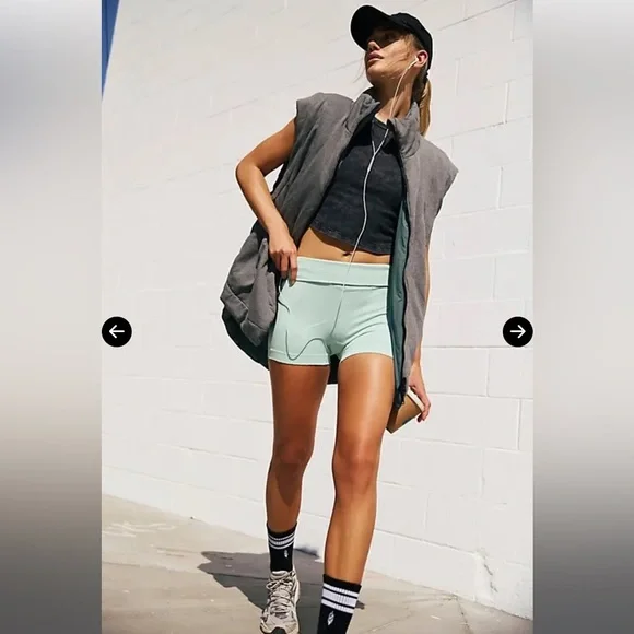 NWT! FP Free People Movement Slalom Reversible Fleece Sz Small - Picture 4 of 4